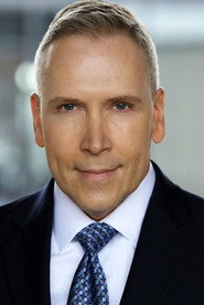 Photo of Dwight Turner as Travis Warner