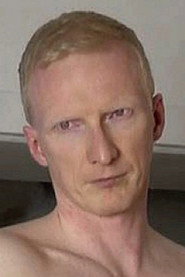 Photo of Max Weiss