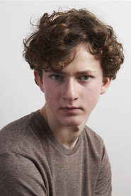 Photo of Noé Wodecki as Victor Bogomil