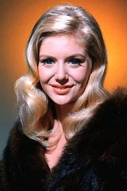 Photo of Christiane Schmidtmer as Gina