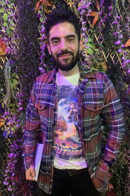 Photo of Mike Zahra as Oscar Flint