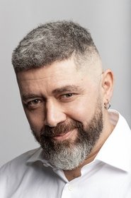 Photo of Daniel Currás as Xepas