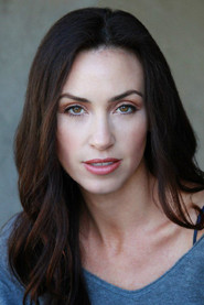 Photo of Rachel Barrer as Courtney
