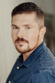 Photo of Jordan Ninkovich as Piper's Boyfriend