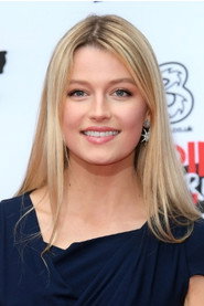 Photo of Lily Travers as Duchess Sophie of Monmouth