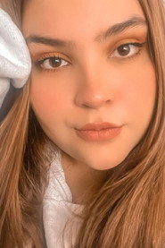 Photo of Carolina Anzures as Isabela