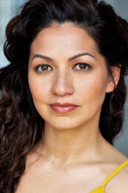 Photo of Kulani Kai as Evelyn Reynosa