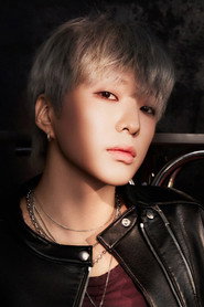 Photo of Kang Seung-yoon as Jean Valjean