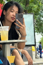Photo of Ponchawalai Thaweekarn as A Girl