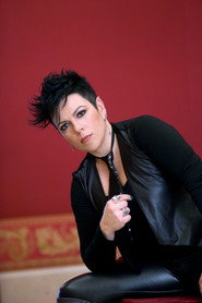 Photo of Sonia Prina as La marquesa Clarice