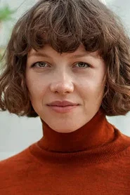 Photo of Saskia Mommertz as Sister