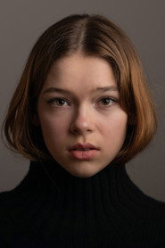 Photo of María Schwinning as Olivia Rey