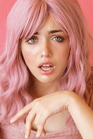 Photo of Manel Belkhelfa as Karima / Zorah 18 ans