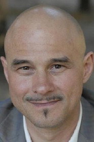 Photo of Xavier Tchili as Mietek