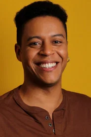 Photo of Dennis Pinheiro as João