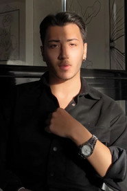 Photo of Batu Özyalçın as Evren