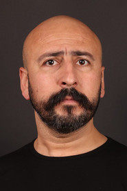 Photo of Özgür Özcan as Okul Müdürü