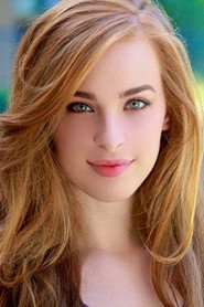 Photo of Marissa Von Bleicken as Quinn