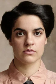 Photo of Mariann Yar as Bea