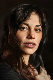 Photo of Elena Martínez as Lucía