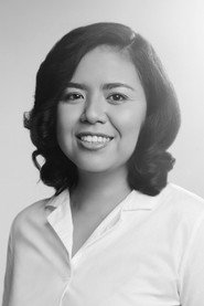 Photo of Amanda Simandjuntak as Bu Santoso