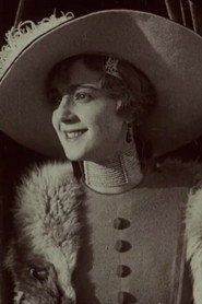 Photo of Valeria Creti as Baroness Troixmonde / Filibus