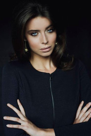Photo of Roxanna Dunlop as Kaylie Drake
