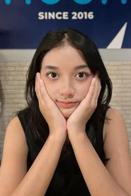 Photo of Laura Cantika as Laura