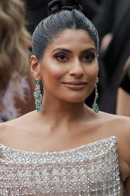 Photo of Farhana Bodi as Self