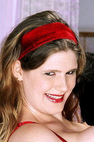 Photo of Samantha Kay