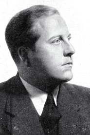 Photo of Kurt Mühlhardt as von Henrici