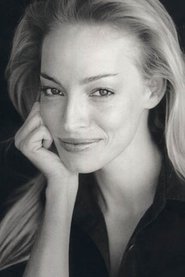 Photo of Genevieve Maylam as Tracy