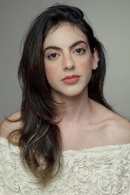 Photo of Ana Vitória Mattar as Elizabeth