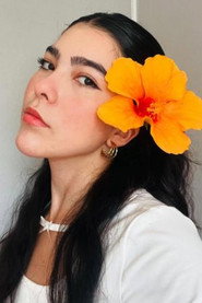 Photo of Helena Hirata as Menina