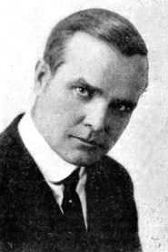 Photo of Wayne Arey as The Duke of Albany