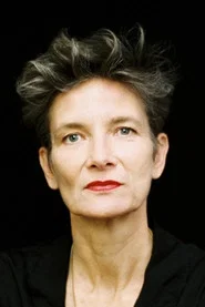 Photo of Vanessa Larré as Emma Lourcey
