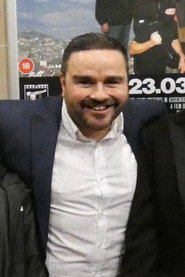 Photo of Chris Reynolds as Terry Gallagher
