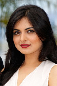 Photo of Niharika Singh as Anu