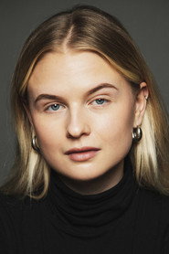 Photo of Mathilde Klostermann as Helene Firuzu