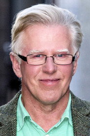 Photo of Phil Davis as Frank Spicer
