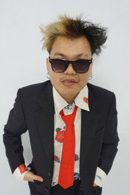 Photo of Leandy Bryan as Larry