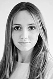 Photo of Esme Thompson as Paramedic