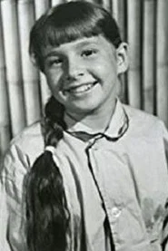 Photo of Pip Sparke as Anne