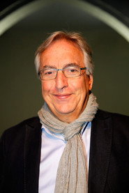 Photo of Andries Knevel as Self - Host
