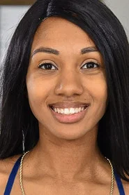 Photo of Alexis Avery