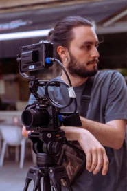 Photo of Xoán Fernández Diz as O lector
