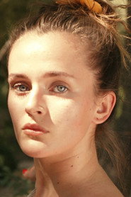 Photo of Saskia Lauren as Maddison