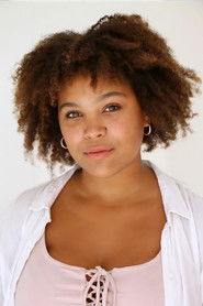 Photo of Hannah Gonera as Cindy Moreau