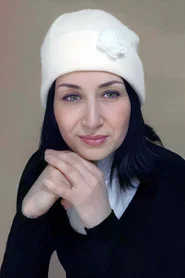 Photo of Louiza Habani as La Mère de Paloma