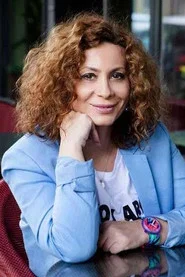 Photo of Rozina Kostani as Fiona